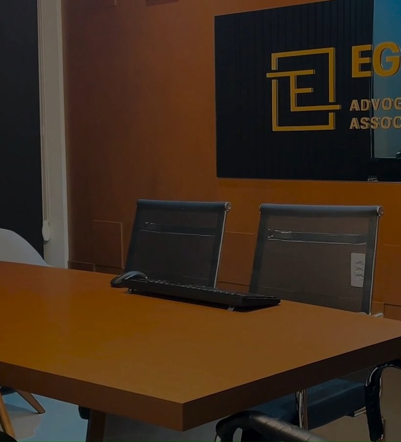 Ambiente do escritório da Eger Advogados Associados